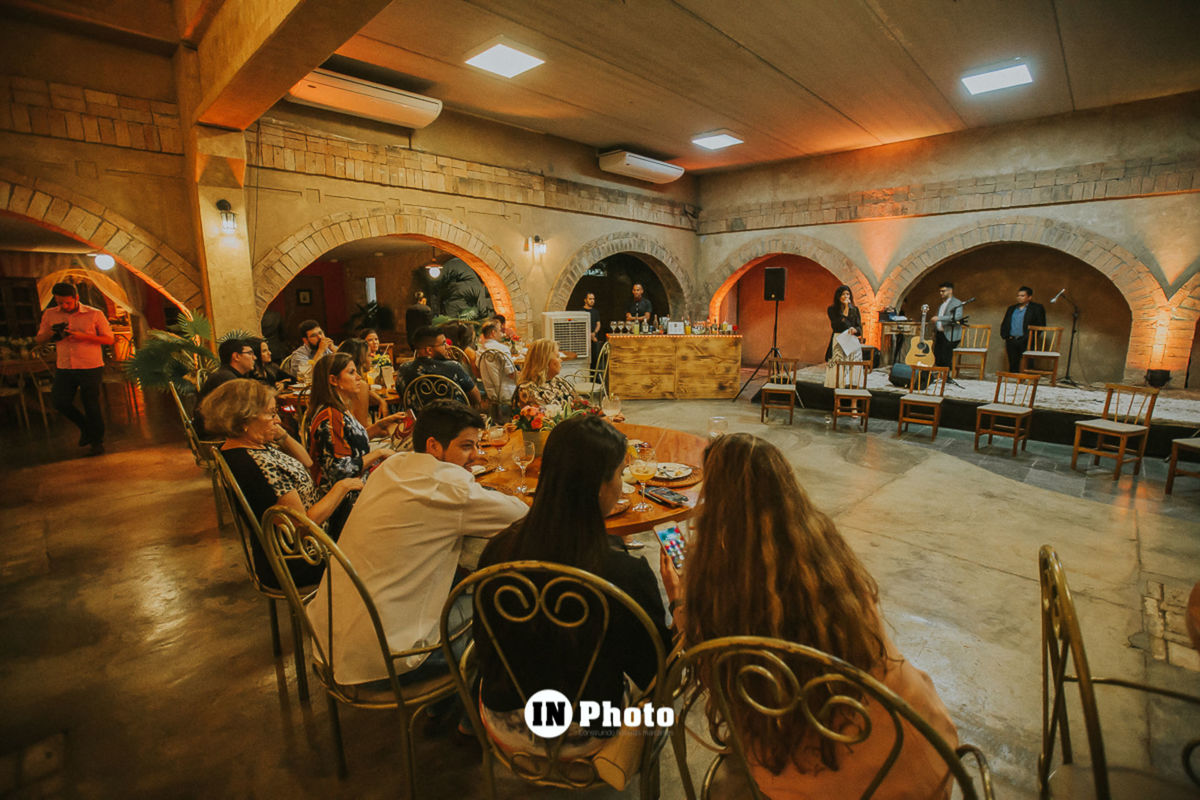 Foto Sobre Casar um evento recheado de novidades e mimos pra noivas em Goiania Foto Sobre Casar um evento recheado de novidades e mimos pra noivas em Goiania - Imagem 7