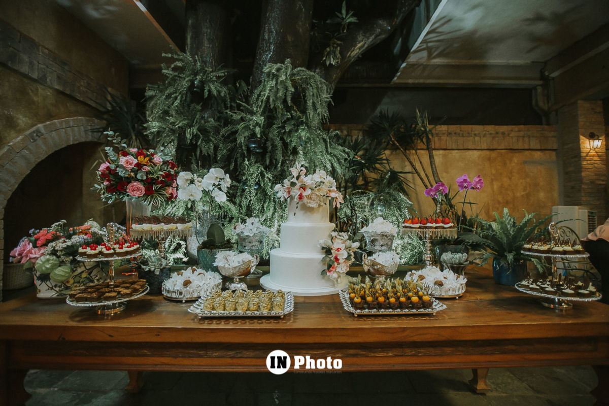 Foto Sobre Casar um evento recheado de novidades e mimos pra noivas em Goiania Foto Sobre Casar um evento recheado de novidades e mimos pra noivas em Goiania - Imagem 41