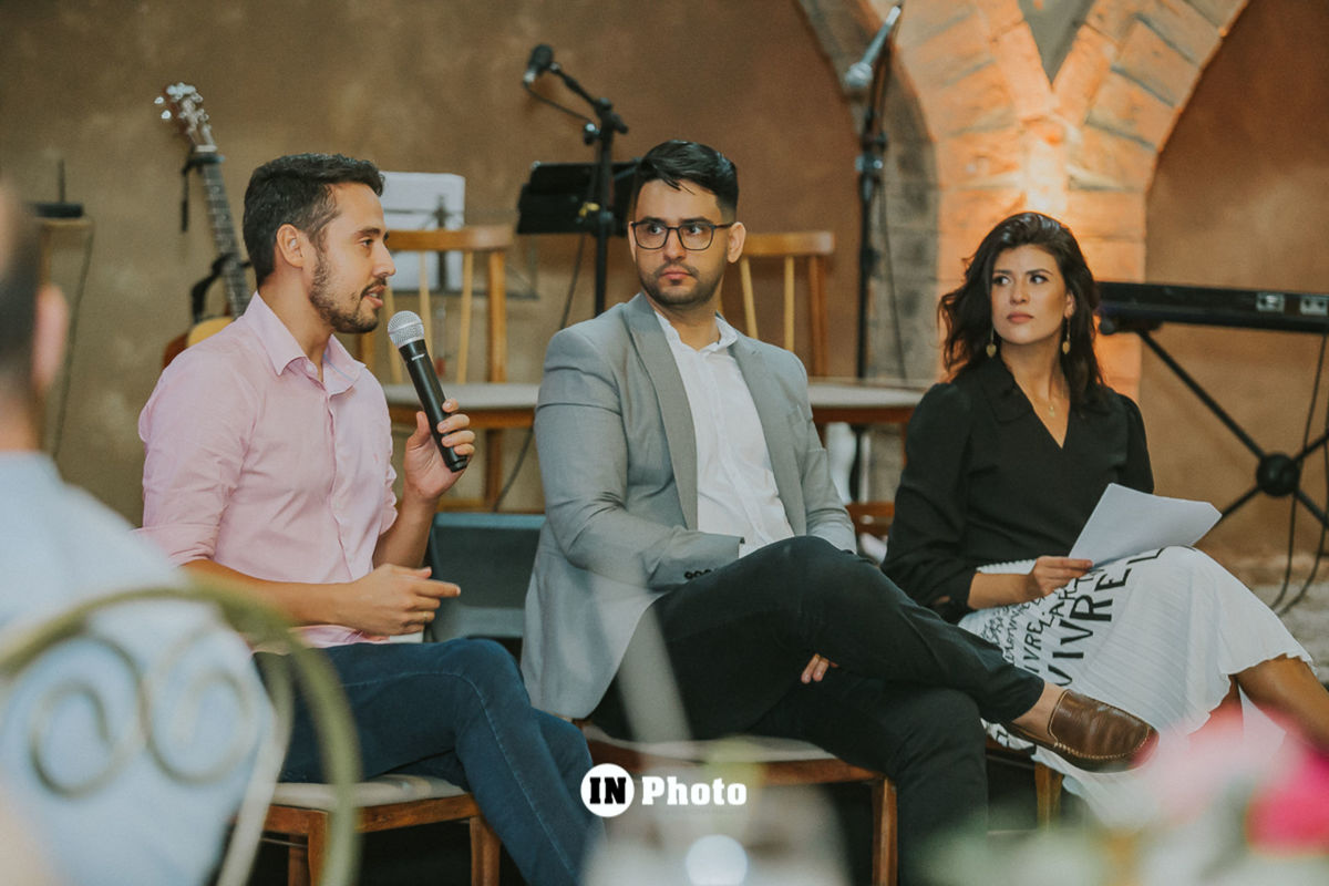 Foto Sobre Casar um evento recheado de novidades e mimos pra noivas em Goiania Foto Sobre Casar um evento recheado de novidades e mimos pra noivas em Goiania - Imagem 107
