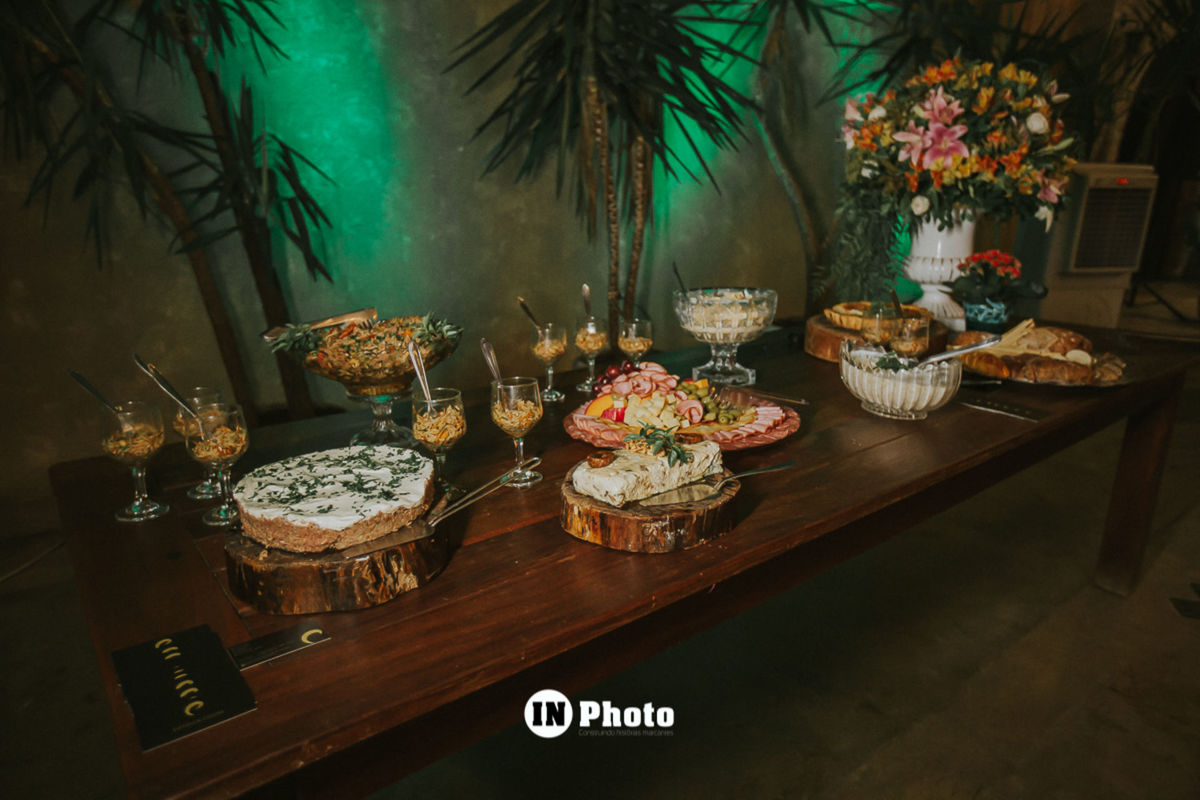 Foto Sobre Casar um evento recheado de novidades e mimos pra noivas em Goiania Foto Sobre Casar um evento recheado de novidades e mimos pra noivas em Goiania - Imagem 76