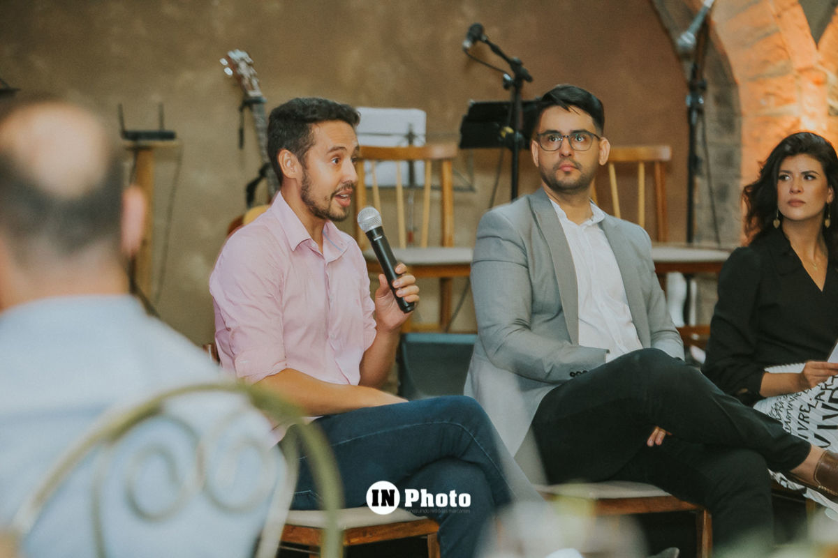 Foto Sobre Casar um evento recheado de novidades e mimos pra noivas em Goiania Foto Sobre Casar um evento recheado de novidades e mimos pra noivas em Goiania - Imagem 110