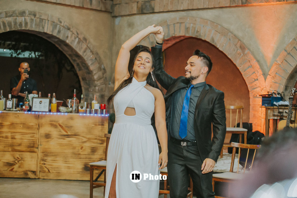 Foto Sobre Casar um evento recheado de novidades e mimos pra noivas em Goiania Foto Sobre Casar um evento recheado de novidades e mimos pra noivas em Goiania - Imagem 168