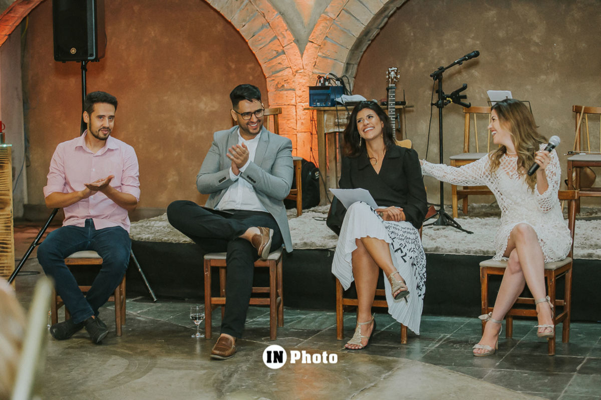 Foto Sobre Casar um evento recheado de novidades e mimos pra noivas em Goiania Foto Sobre Casar um evento recheado de novidades e mimos pra noivas em Goiania - Imagem 138
