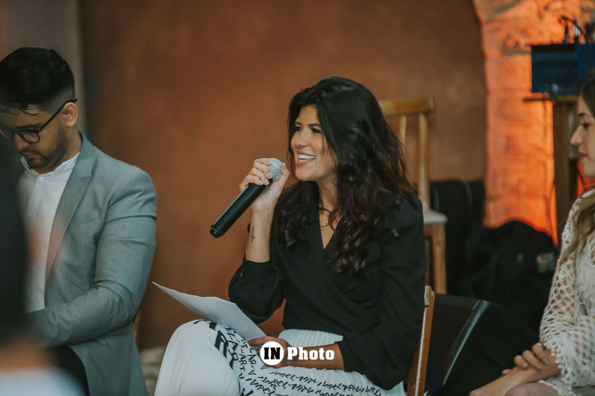 Foto Sobre Casar um evento recheado de novidades e mimos pra noivas em Goiania Foto Sobre Casar um evento recheado de novidades e mimos pra noivas em Goiania - Imagem 147