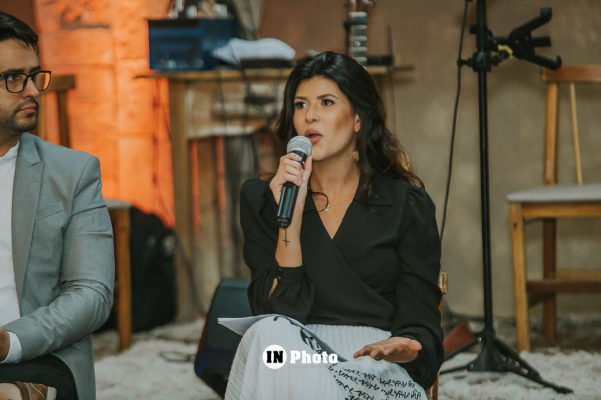 Foto Sobre Casar um evento recheado de novidades e mimos pra noivas em Goiania Foto Sobre Casar um evento recheado de novidades e mimos pra noivas em Goiania - Imagem 135