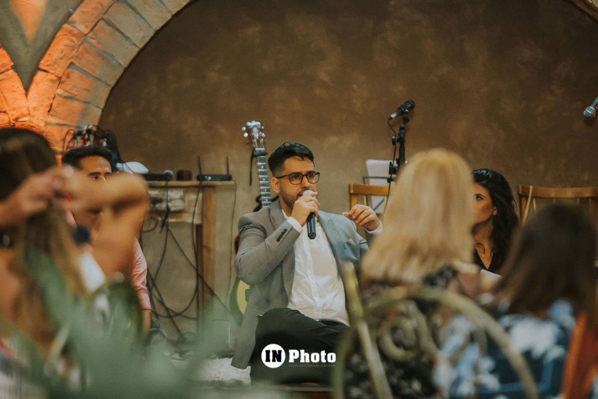 Foto Sobre Casar um evento recheado de novidades e mimos pra noivas em Goiania Foto Sobre Casar um evento recheado de novidades e mimos pra noivas em Goiania - Imagem 150