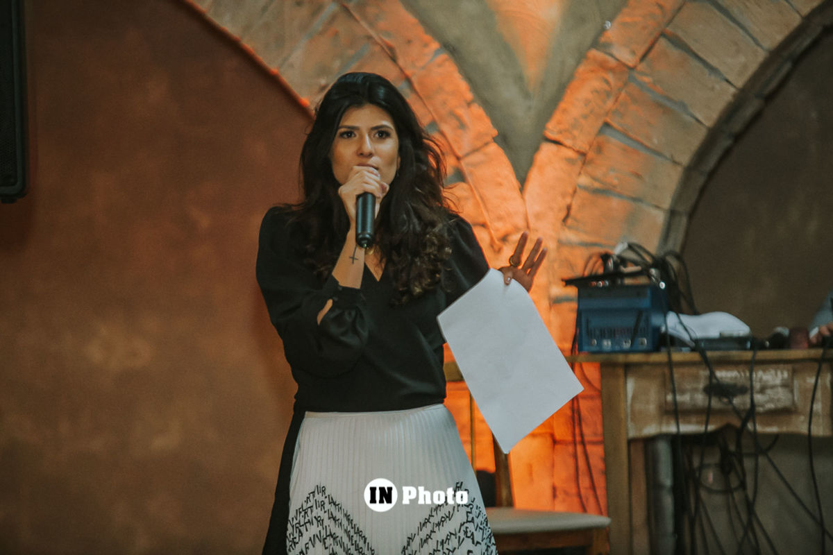 Foto Sobre Casar um evento recheado de novidades e mimos pra noivas em Goiania Foto Sobre Casar um evento recheado de novidades e mimos pra noivas em Goiania - Imagem 192