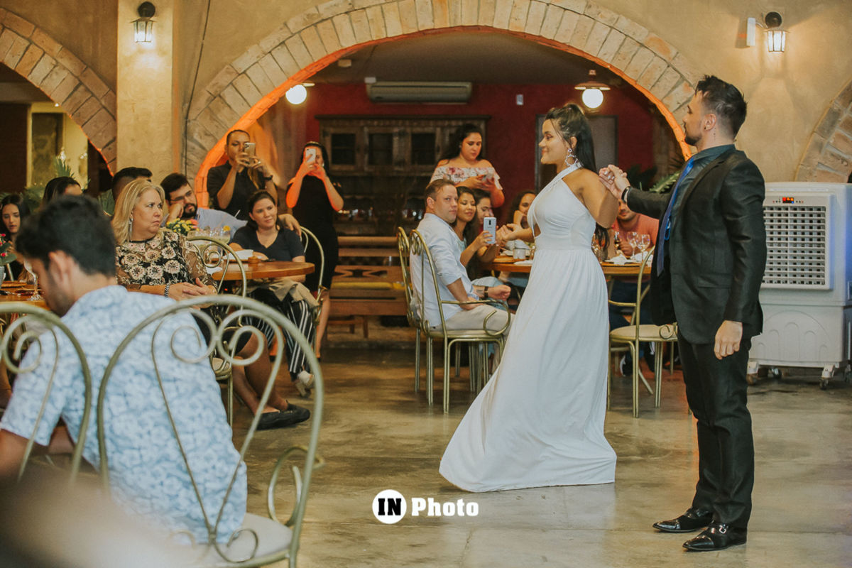 Foto Sobre Casar um evento recheado de novidades e mimos pra noivas em Goiania Foto Sobre Casar um evento recheado de novidades e mimos pra noivas em Goiania - Imagem 172
