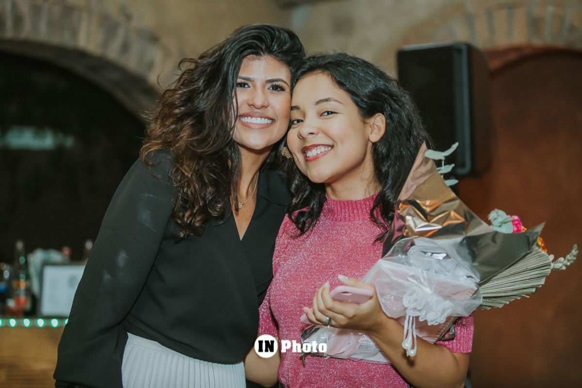 Foto Sobre Casar um evento recheado de novidades e mimos pra noivas em Goiania Foto Sobre Casar um evento recheado de novidades e mimos pra noivas em Goiania - Imagem 319