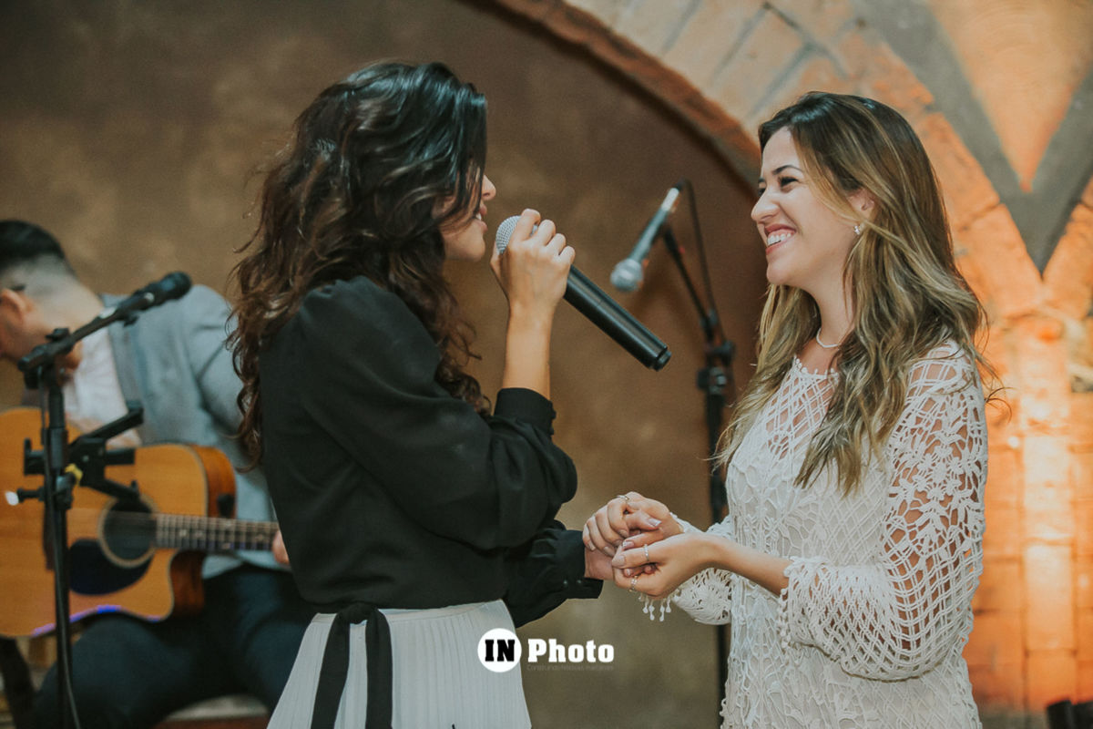 Foto Sobre Casar um evento recheado de novidades e mimos pra noivas em Goiania Foto Sobre Casar um evento recheado de novidades e mimos pra noivas em Goiania - Imagem 287