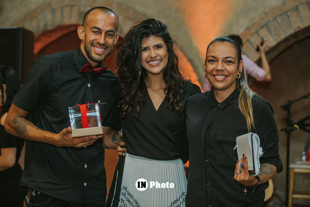 Foto Sobre Casar um evento recheado de novidades e mimos pra noivas em Goiania Foto Sobre Casar um evento recheado de novidades e mimos pra noivas em Goiania - Imagem 282