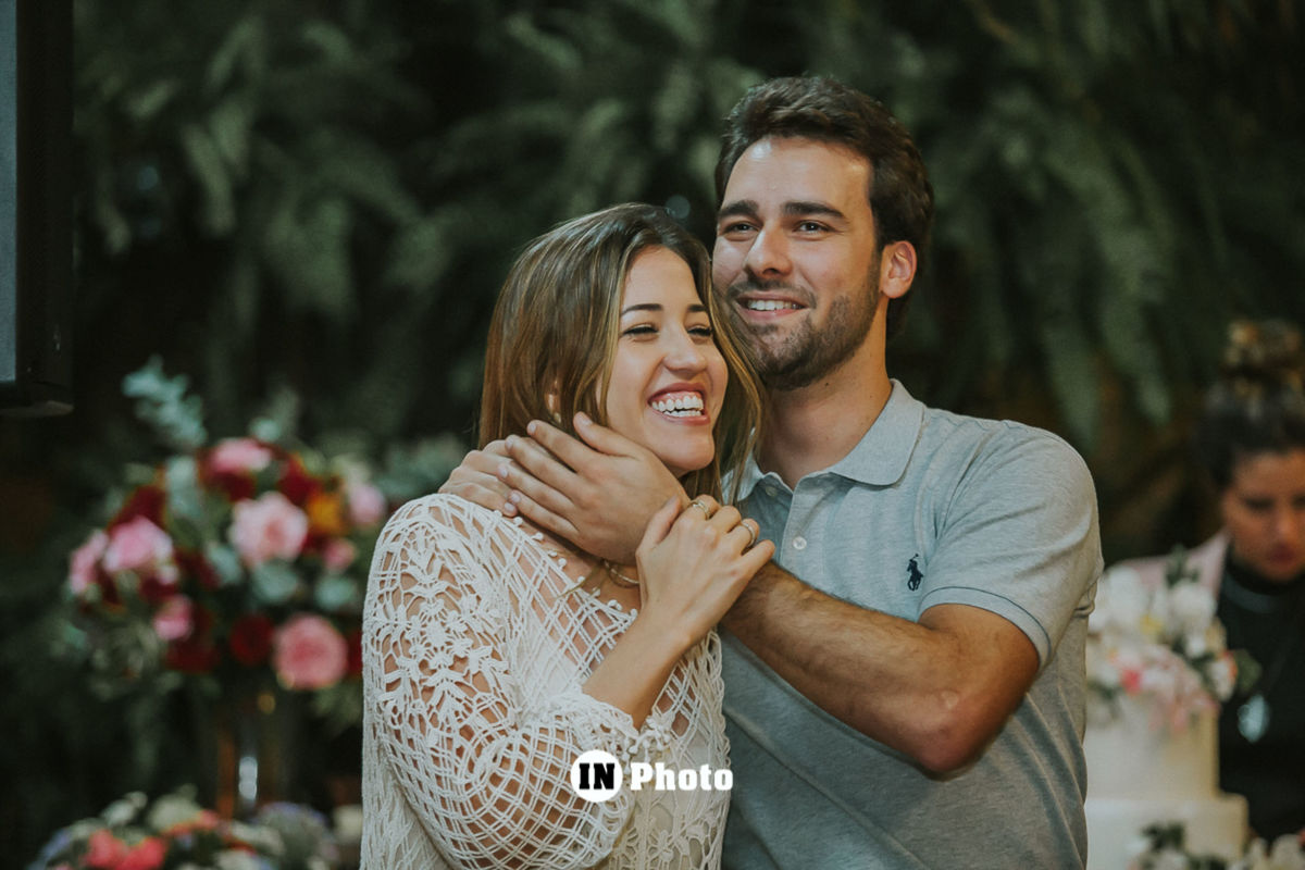 Foto Sobre Casar um evento recheado de novidades e mimos pra noivas em Goiania Foto Sobre Casar um evento recheado de novidades e mimos pra noivas em Goiania - Imagem 307