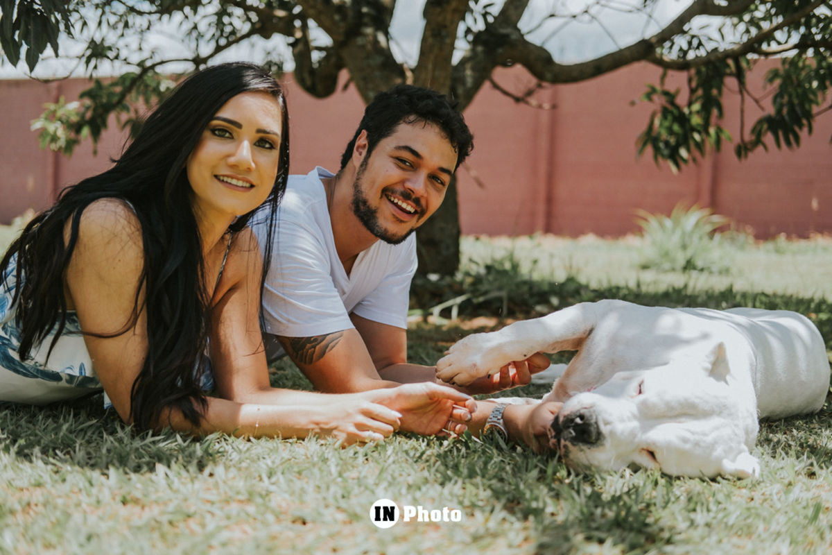 Foto Ensaio pre wedding em Goiania-Go feito no canil da família Foto Ensaio pre wedding em Goiania-Go feito no canil da família - Imagem 13