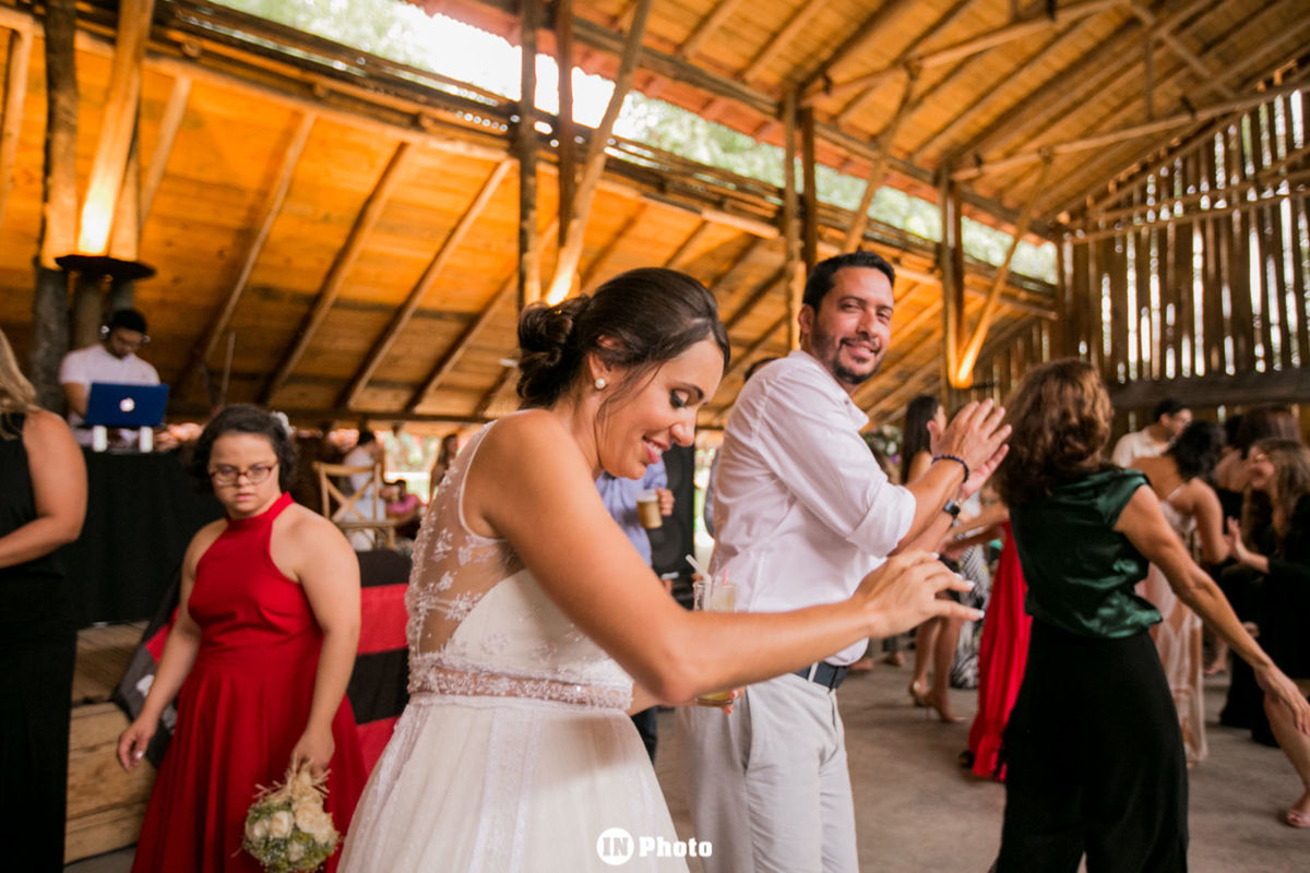 Foto Casamento religioso durante o dia em Goiania-Go Foto Casamento religioso durante o dia em Goiania-Go - Imagem 72
