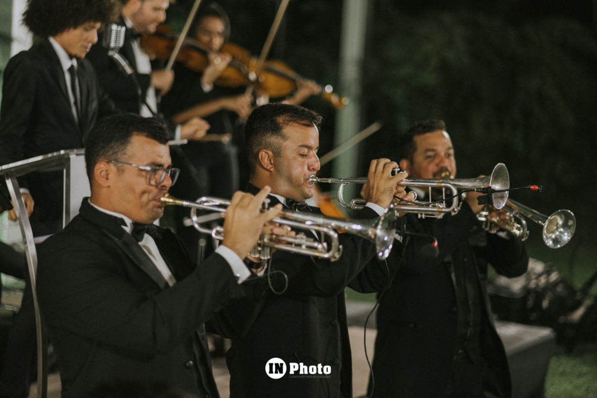 Foto Gravação de dvd de coral de casamento Musical Clave de Sol em Goiania/go Foto Gravação de dvd de coral de casamento Musical Clave de Sol em Goiania/go - Imagem 147