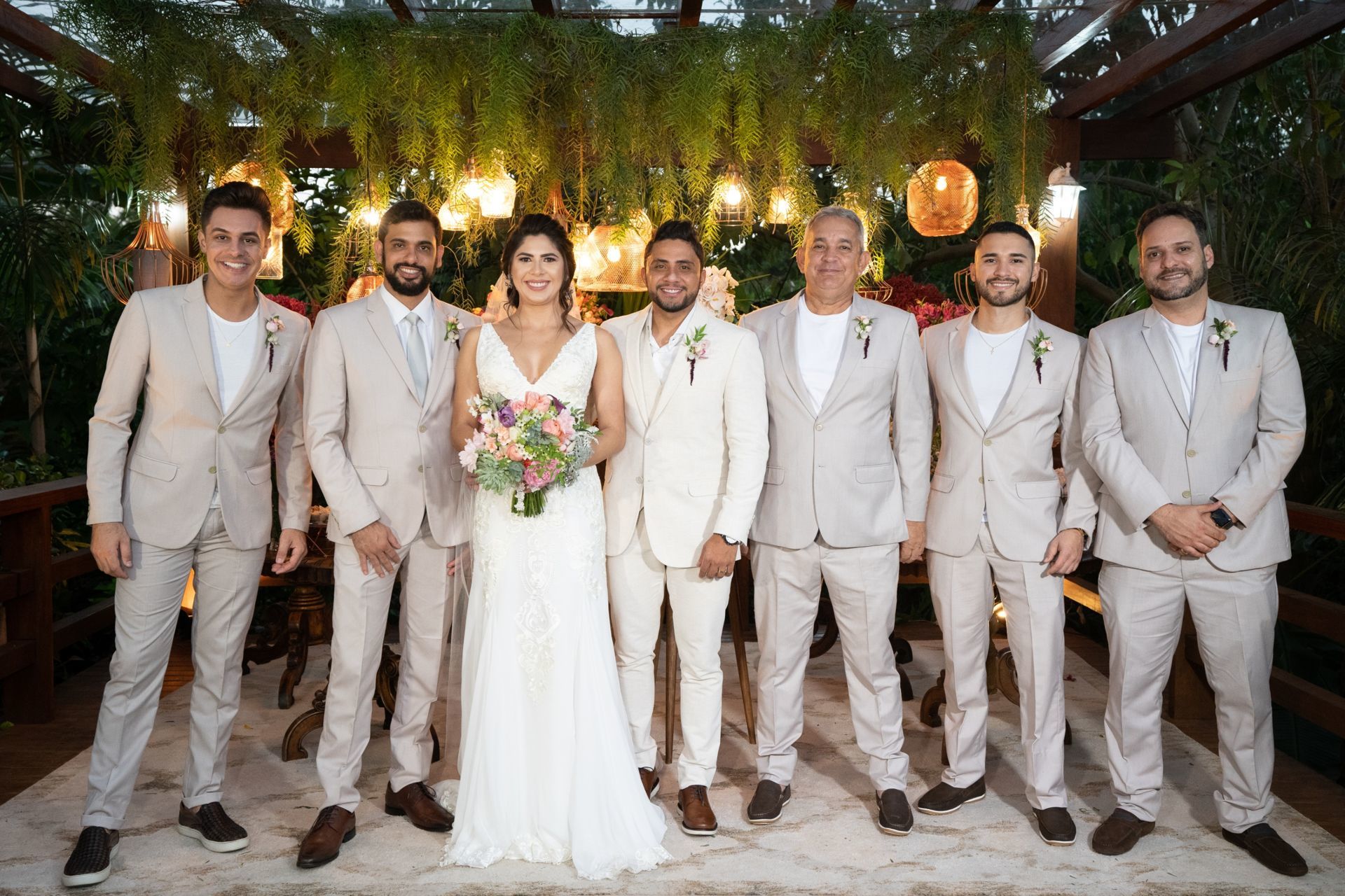 Foto Casamento ao ar livre no espaço Alegranza em Goiânia Foto Casamento ao ar livre no espaço Alegranza em Goiânia - Imagem 30