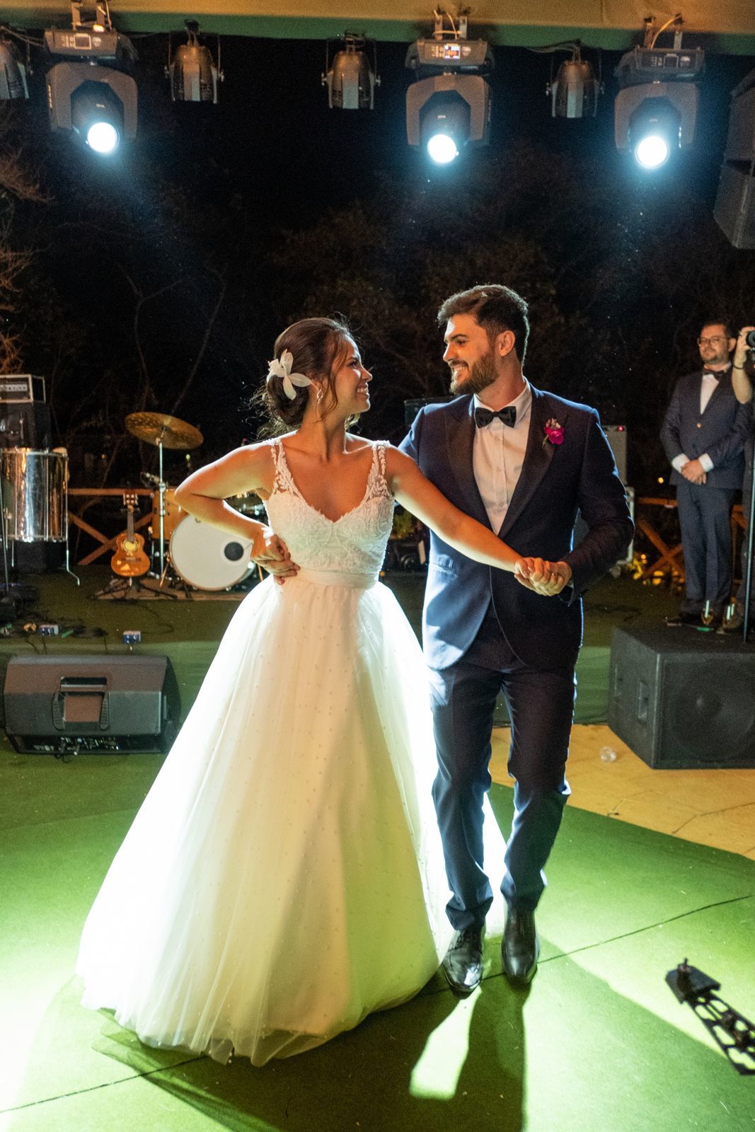Foto Casamento ao ar livre em casa em Goiânia Foto Casamento ao ar livre em casa em Goiânia - Imagem 26