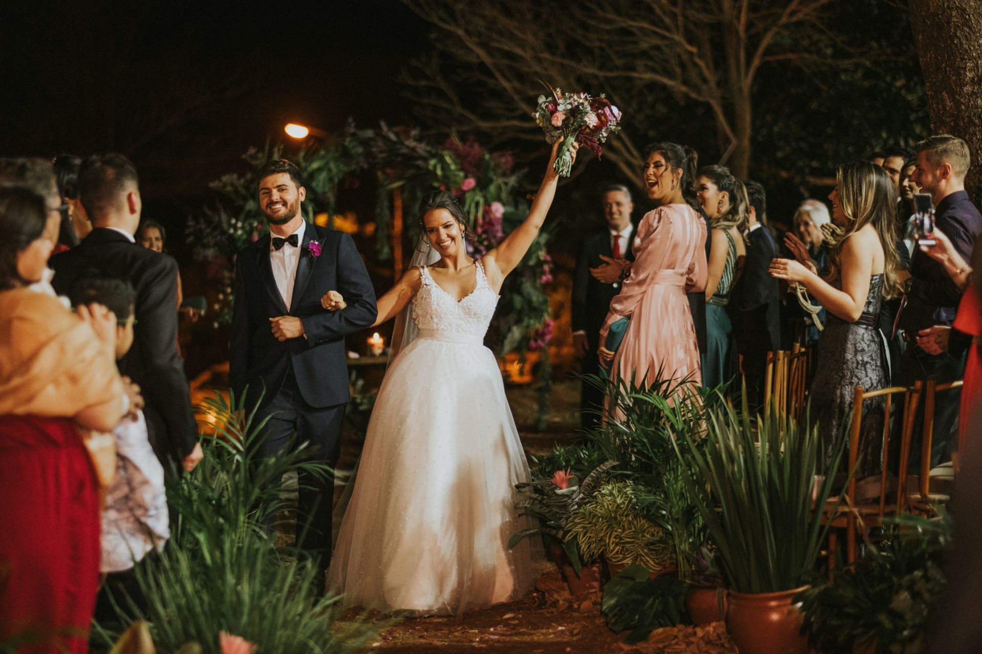 Foto Casamento ao ar livre em casa em Goiânia Foto Casamento ao ar livre em casa em Goiânia - Imagem 83