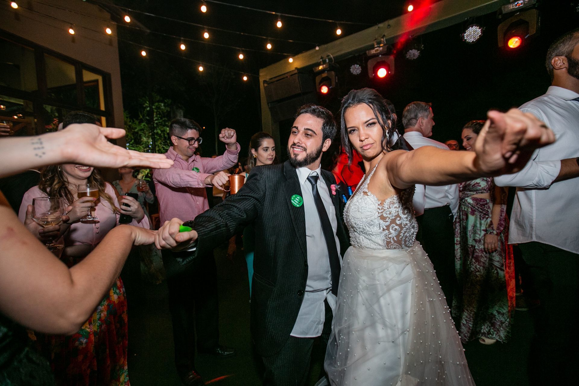 Foto Casamento ao ar livre em casa em Goiânia Foto Casamento ao ar livre em casa em Goiânia - Imagem 74