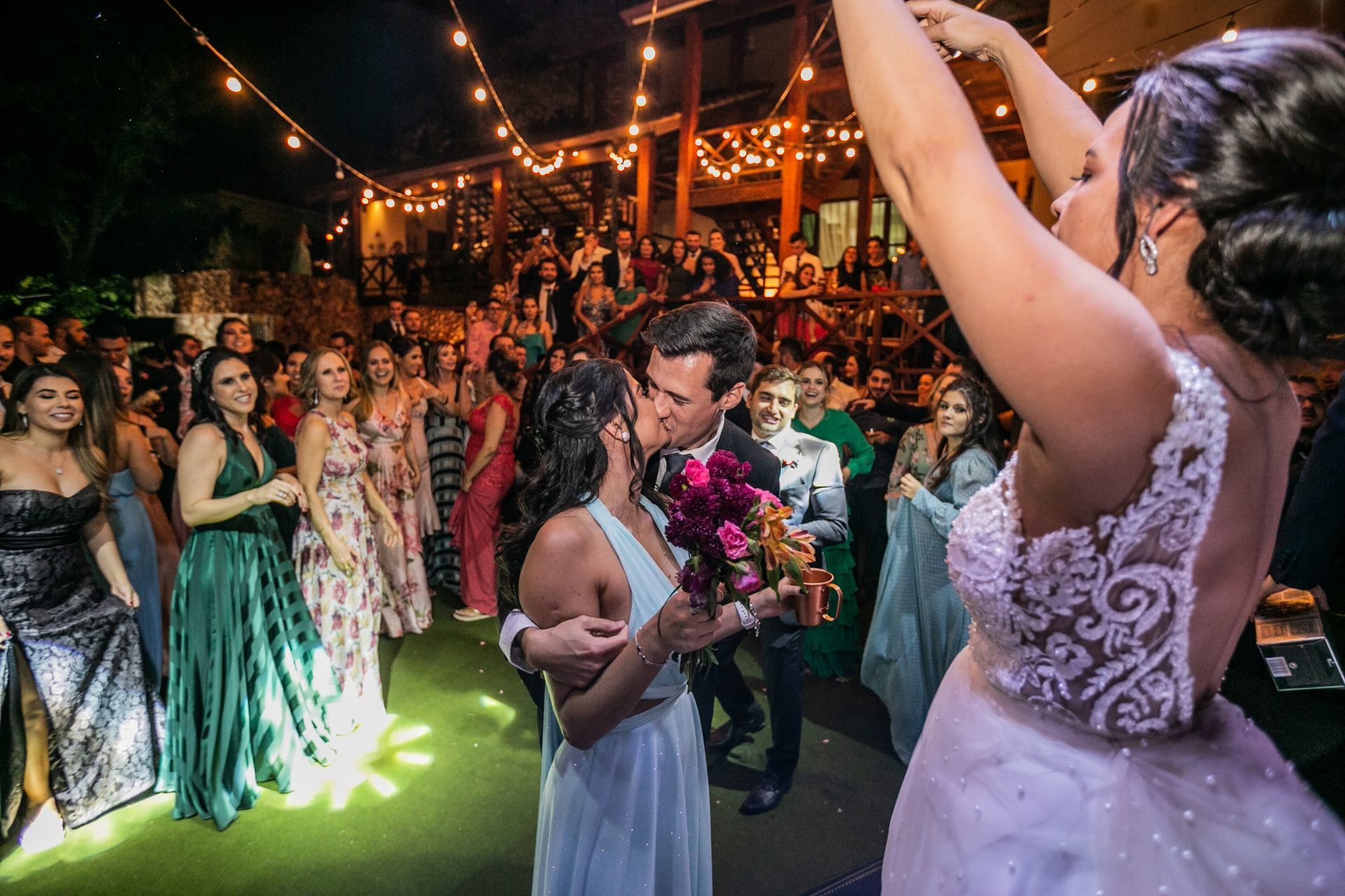 Foto Casamento ao ar livre em casa em Goiânia Foto Casamento ao ar livre em casa em Goiânia - Imagem 61