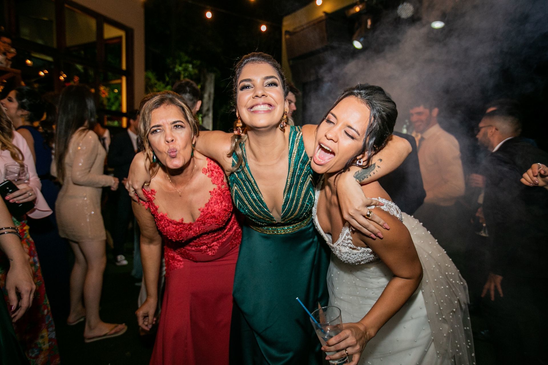 Foto Casamento ao ar livre em casa em Goiânia Foto Casamento ao ar livre em casa em Goiânia - Imagem 69