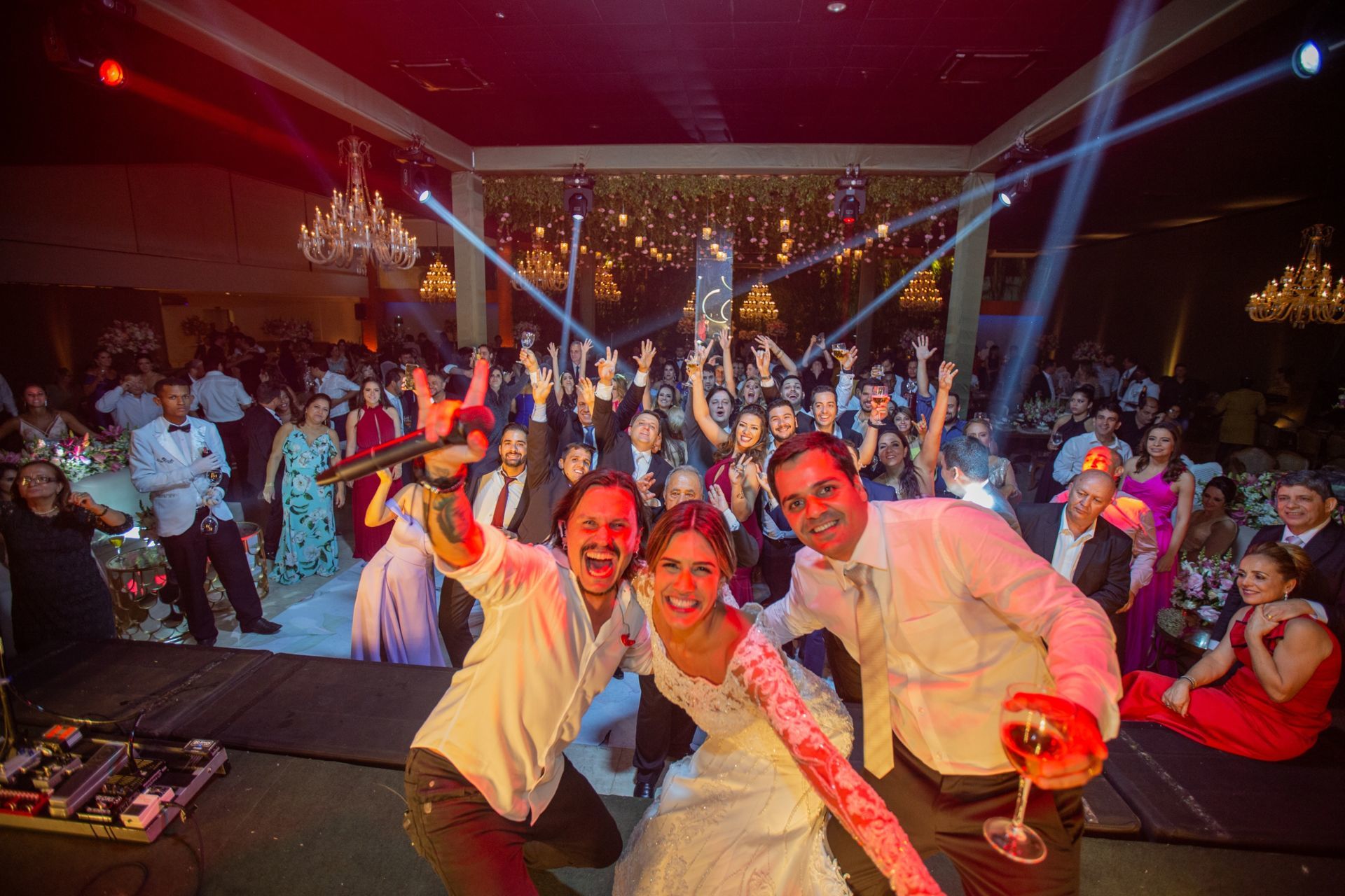 Foto Casamento na igreja Rosa Mística e recepção na Casa Lis em Goiânia Foto Casamento na igreja Rosa Mística e recepção na Casa Lis em Goiânia - Imagem 83