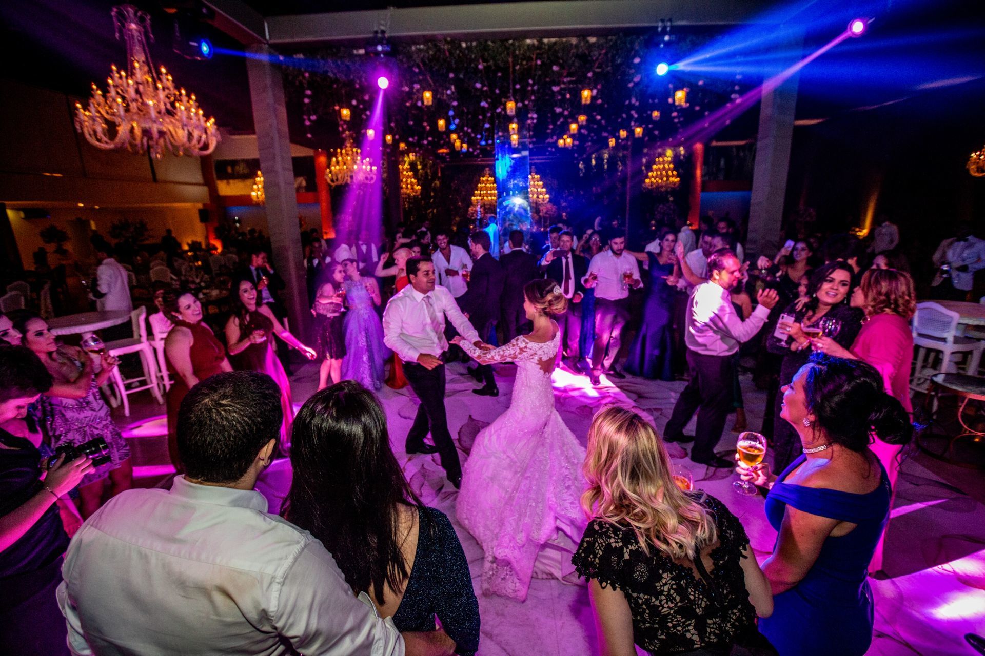 Foto Casamento na igreja Rosa Mística e recepção na Casa Lis em Goiânia Foto Casamento na igreja Rosa Mística e recepção na Casa Lis em Goiânia - Imagem 90