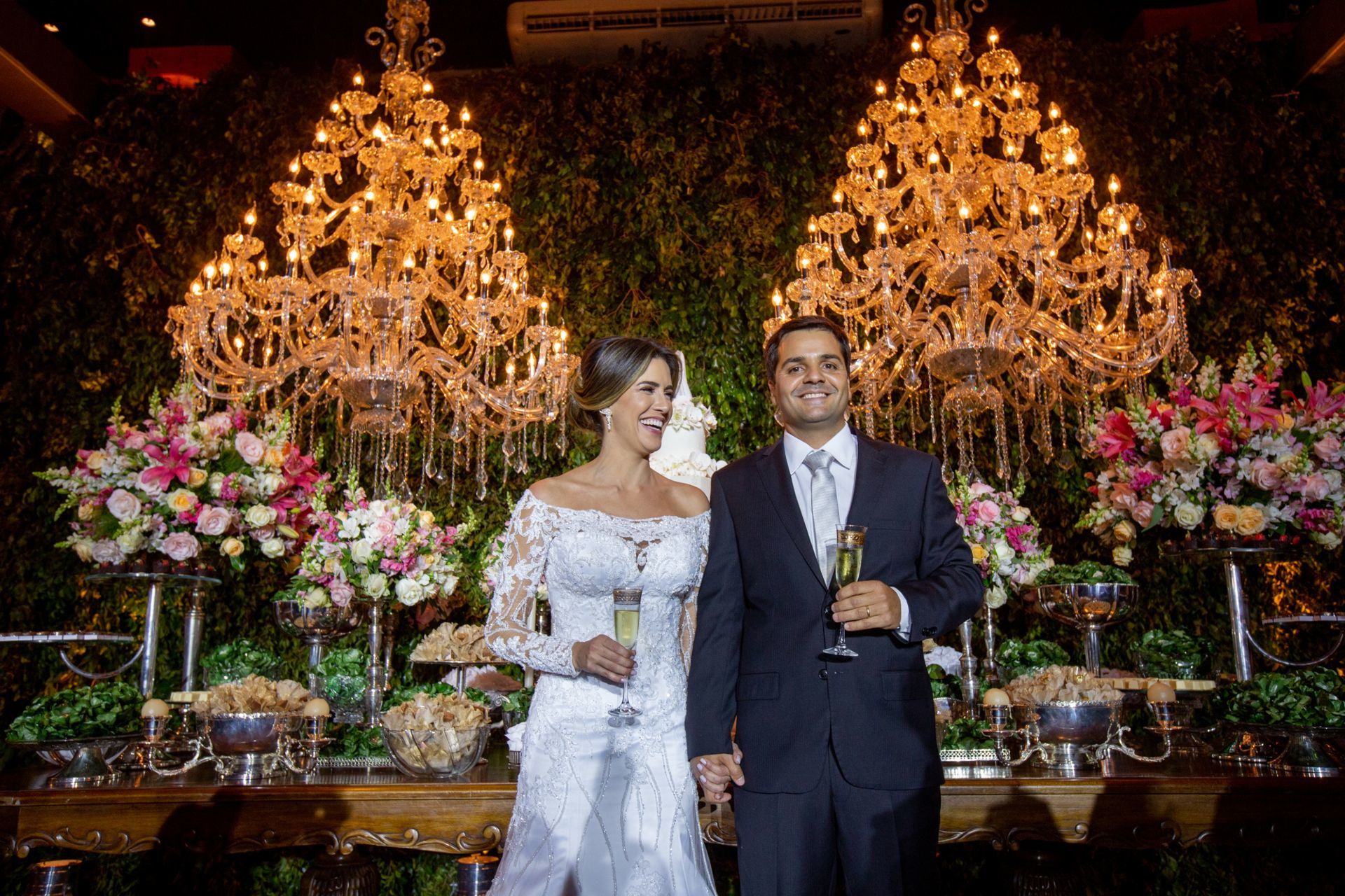 Foto Casamento na igreja Rosa Mística e recepção na Casa Lis em Goiânia Foto Casamento na igreja Rosa Mística e recepção na Casa Lis em Goiânia - Imagem 69