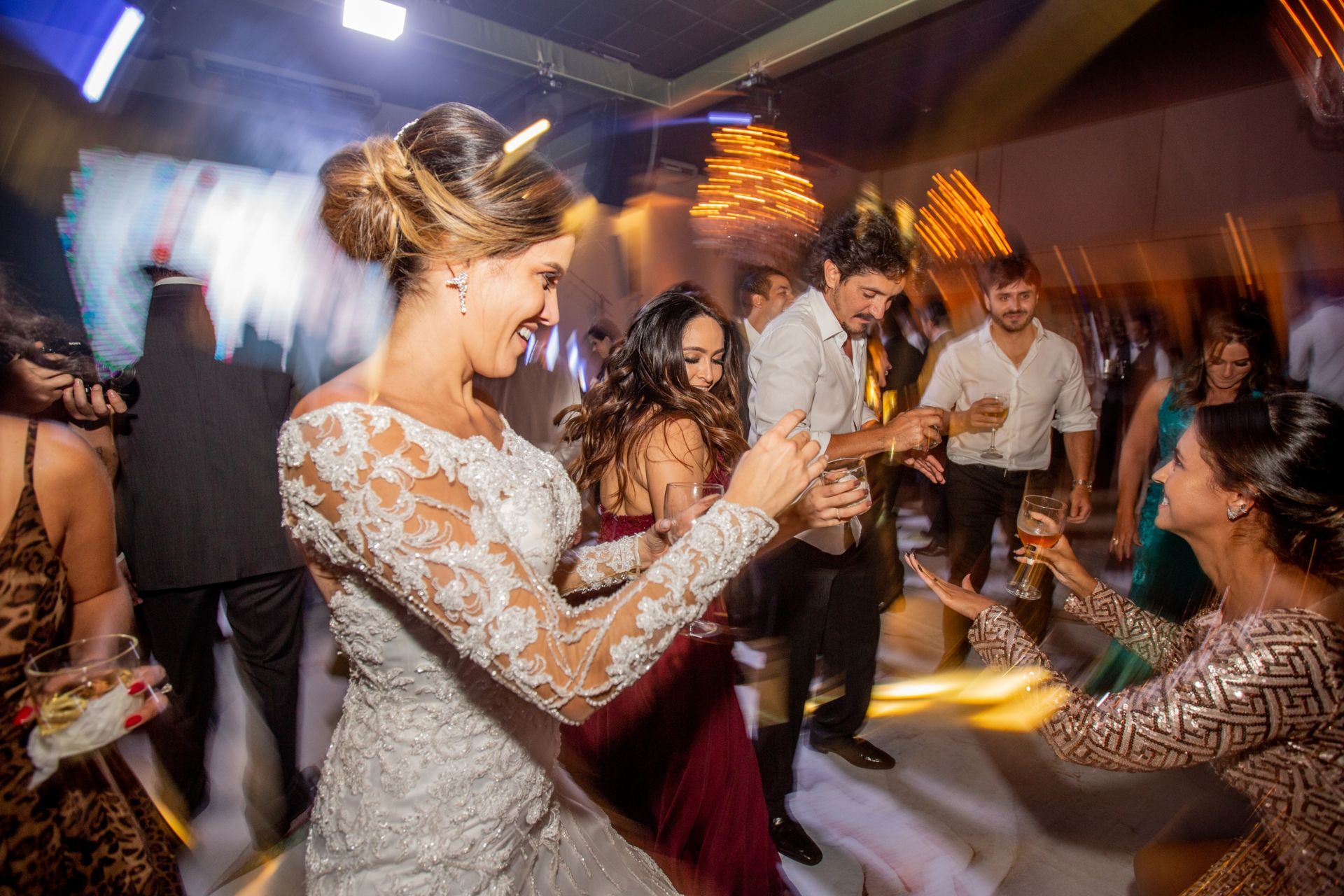 Foto Casamento na igreja Rosa Mística e recepção na Casa Lis em Goiânia Foto Casamento na igreja Rosa Mística e recepção na Casa Lis em Goiânia - Imagem 92