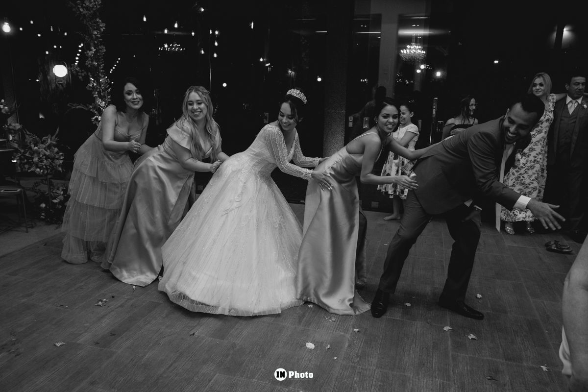 Foto Lindo Casamento ao Ar Livre a Noite no Espaço Alegranza Larissa e Heitor Foto Lindo Casamento ao Ar Livre a Noite no Espaço Alegranza Larissa e Heitor - Imagem 39