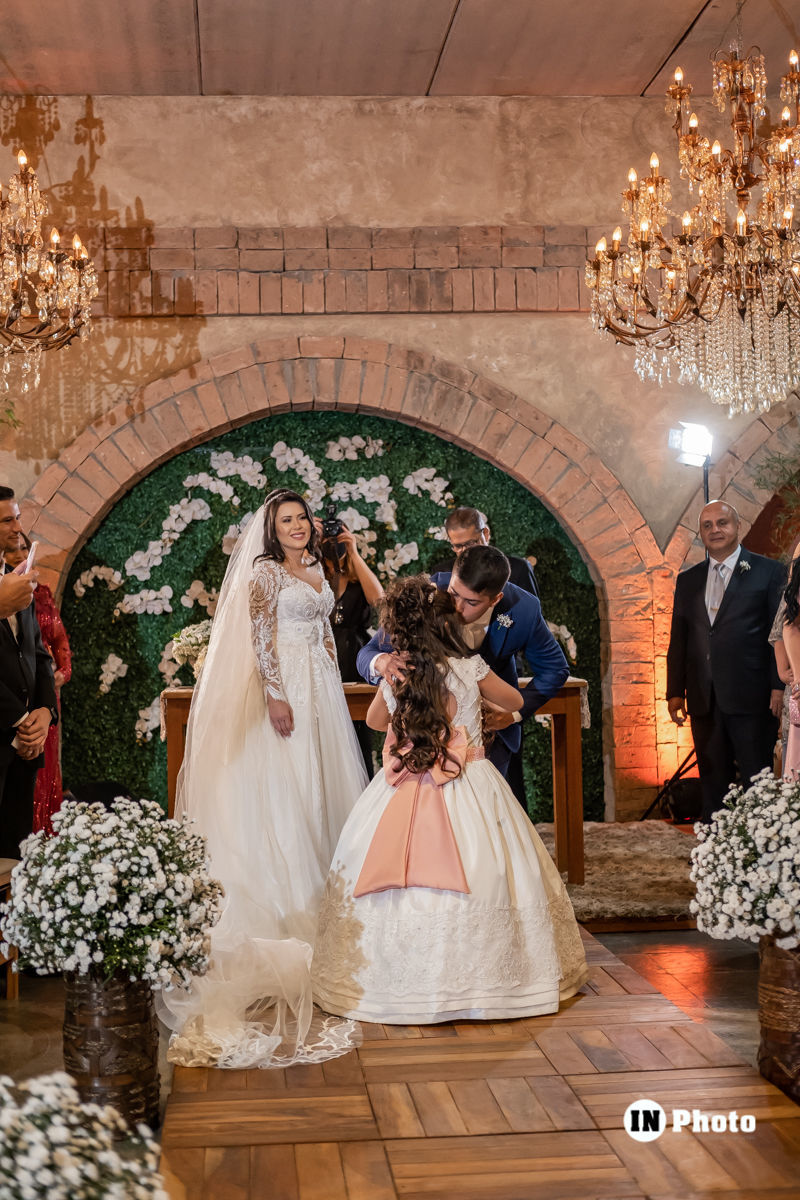 Foto Lindo Casamento Religioso no Espaço Bella Eventos em Goiânia Gisele e Moisés Foto Lindo Casamento Religioso no Espaço Bella Eventos em Goiânia Gisele e Moisés - Imagem 47