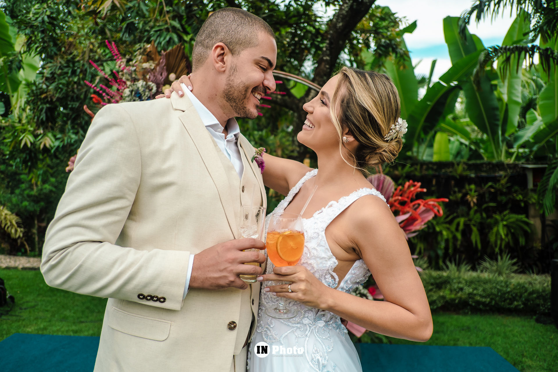 Foto Linda cerimonia religiosa do casal Lorena e Marcus Vinícius Foto Linda cerimonia religiosa do casal Lorena e Marcus Vinícius - Imagem 61