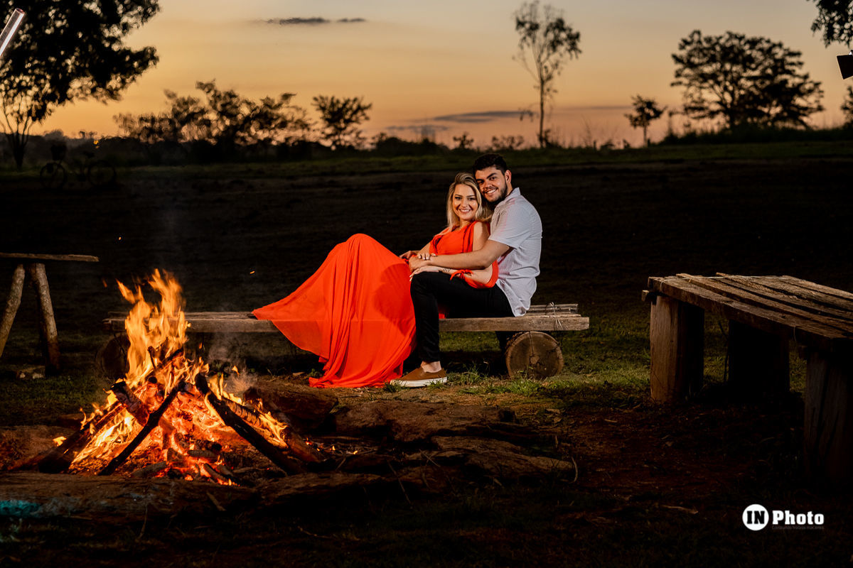 Foto Ensaio fotográfico de Noivos na fazenda Água Limpa Thays e Kaique Foto Ensaio fotográfico de Noivos na fazenda Água Limpa Thays e Kaique - Imagem 52