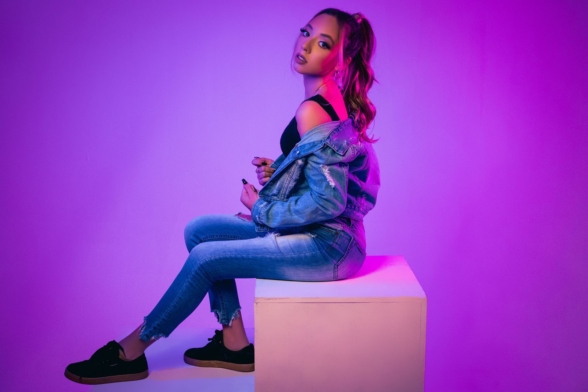 Foto Maravilhoso Ensaio Fotográfico 15 anos da Lara no Estúdio In Photo - Imagem 12