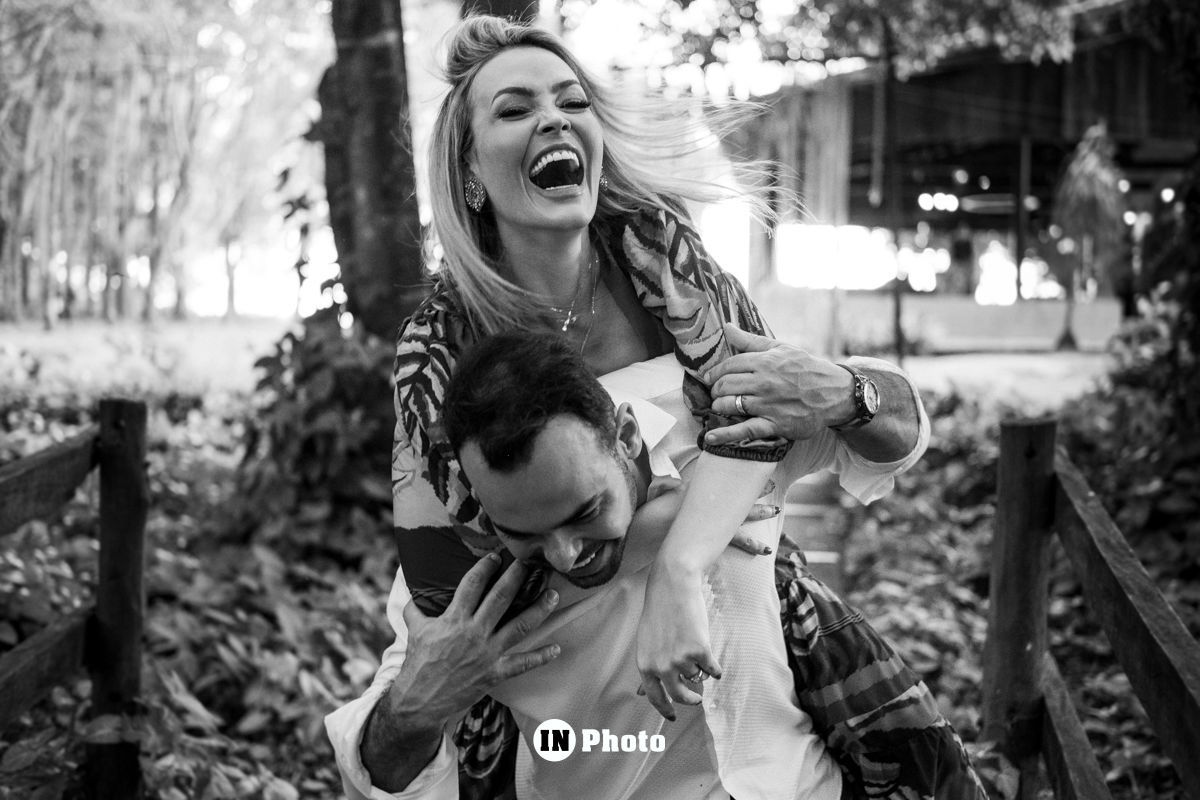 Foto Lindo Ensaio Fotografico de Casal na Fazenda Agua Limpa Lyzia e Rafael - Imagem 49