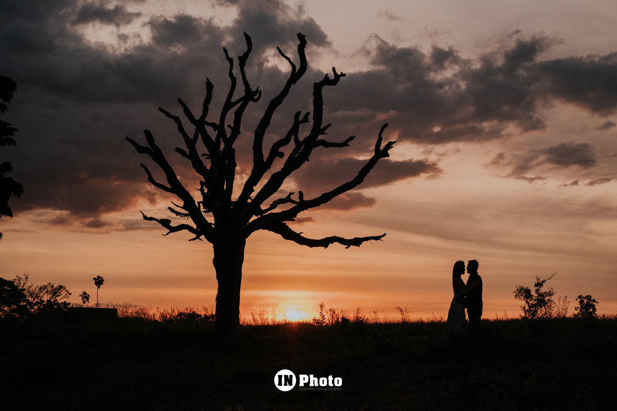 Foto Lindo Ensaio Fotografico de Casal na Fazenda Agua Limpa Lyzia e Rafael - Imagem 61