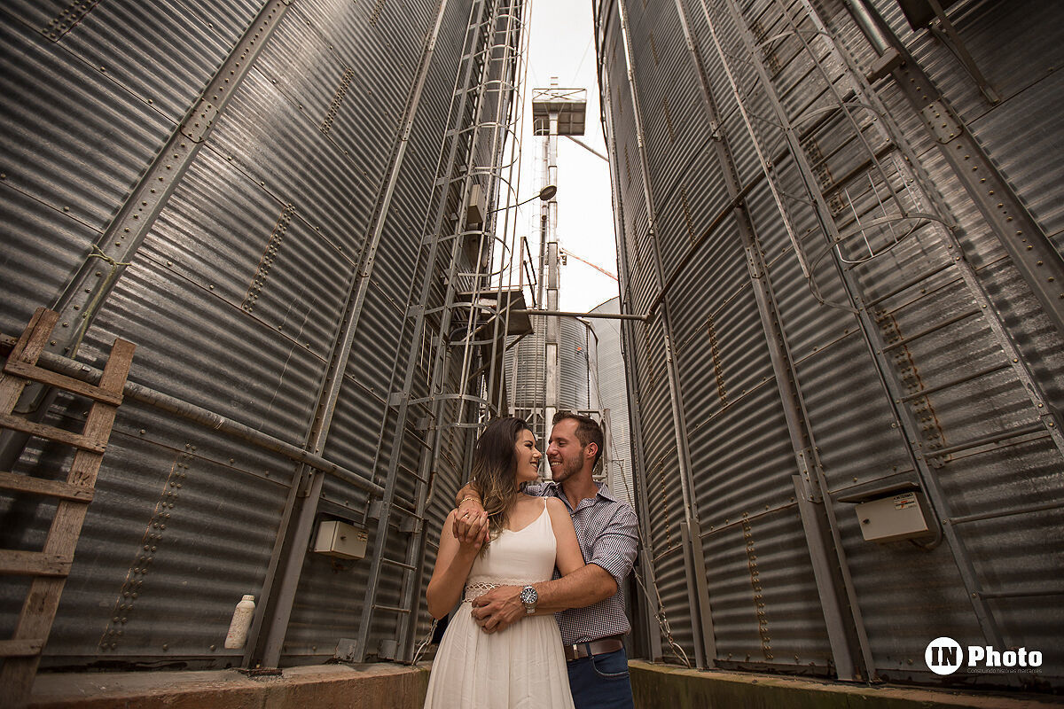 Lindo Pré-Wedding na Fazenda da Família Rafaela e Gabriel Lindo Pré-Wedding na Fazenda da Família Rafaela e Gabriel