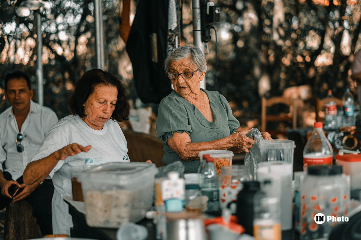 Foto Ensaio Fotográfico de Casal Inspiração com Balão de Ar Quente Rafaela e Frank - Imagem 50