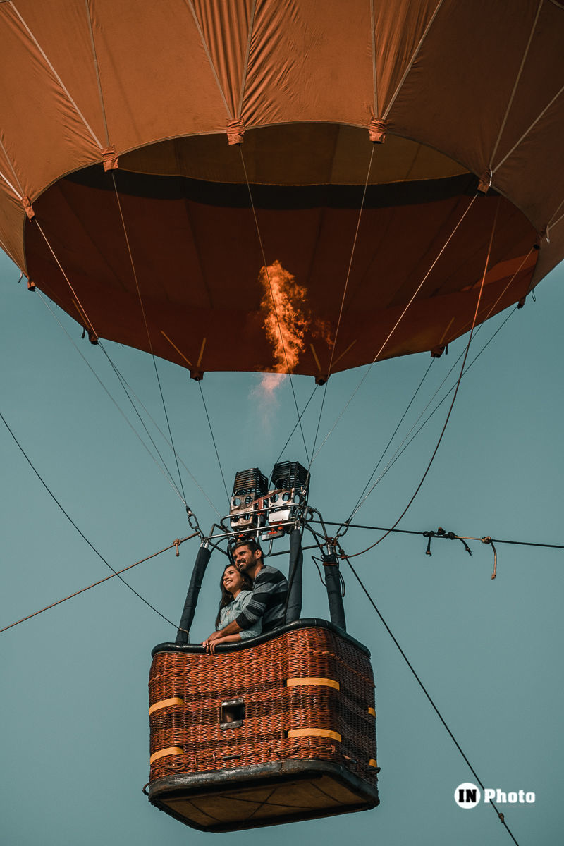 Foto Ensaio Fotográfico de Casal Inspiração com Balão de Ar Quente Rafaela e Frank - Imagem 57
