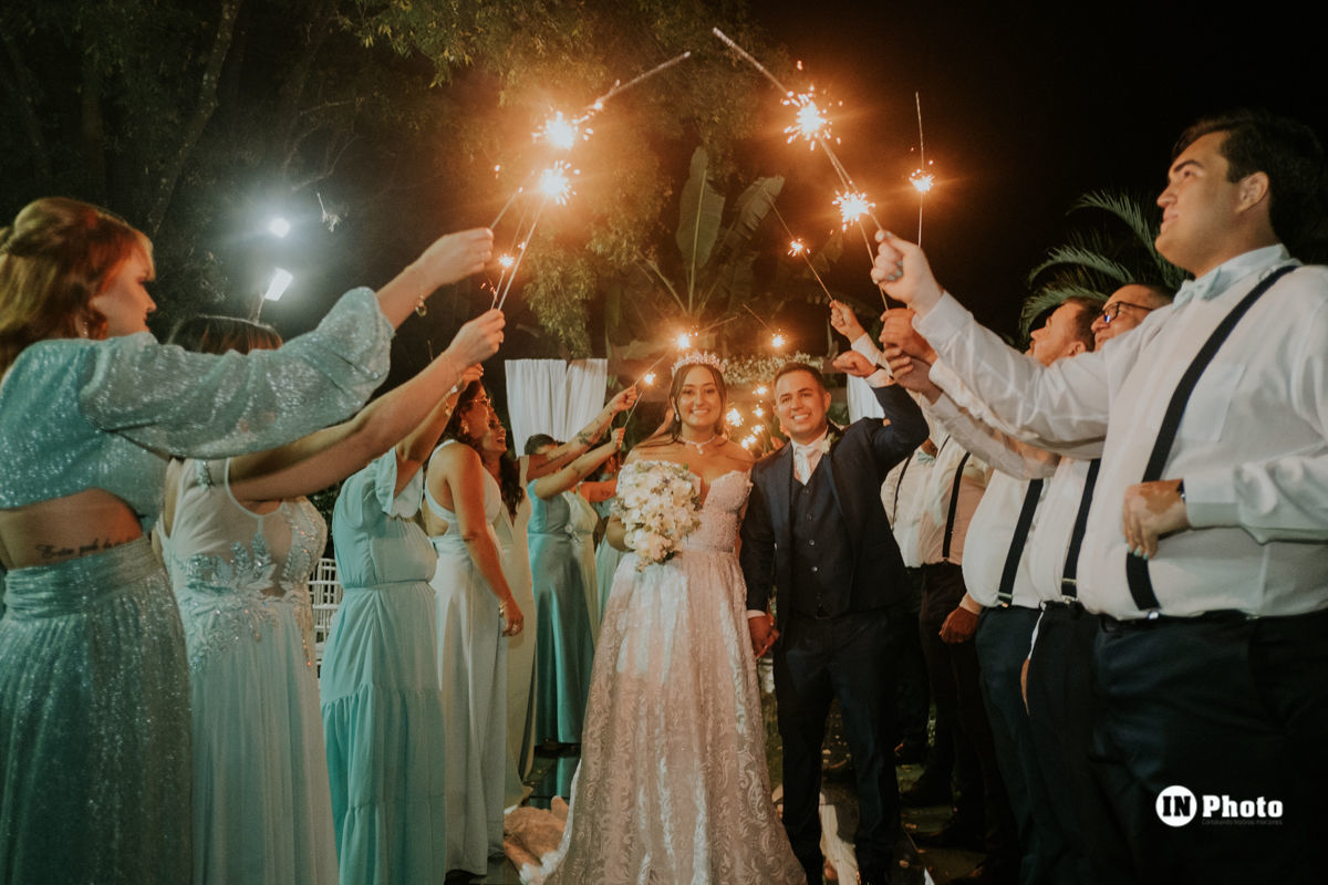 Foto Lindo Casamento Ao Ar livre no Espaço Elite Nicaele e Gabriel - Imagem 37