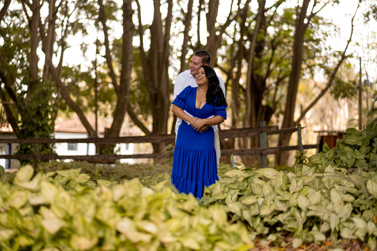 Foto Ensaio fotográfico de Casal Na Fazenda Água Limpa Milena e Paulo Sérgio - Imagem 2