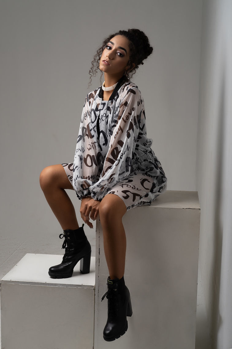 Foto Ensaio Fotográfico 15 Anos no Estúdio e Urbano Isadora Nader  - Imagem 14