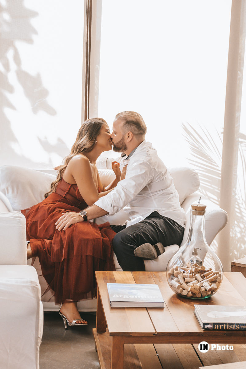 Foto Ensaio Pré Wedding no Restaurante Pobre Juan Sandrine e Leonel - Imagem 6