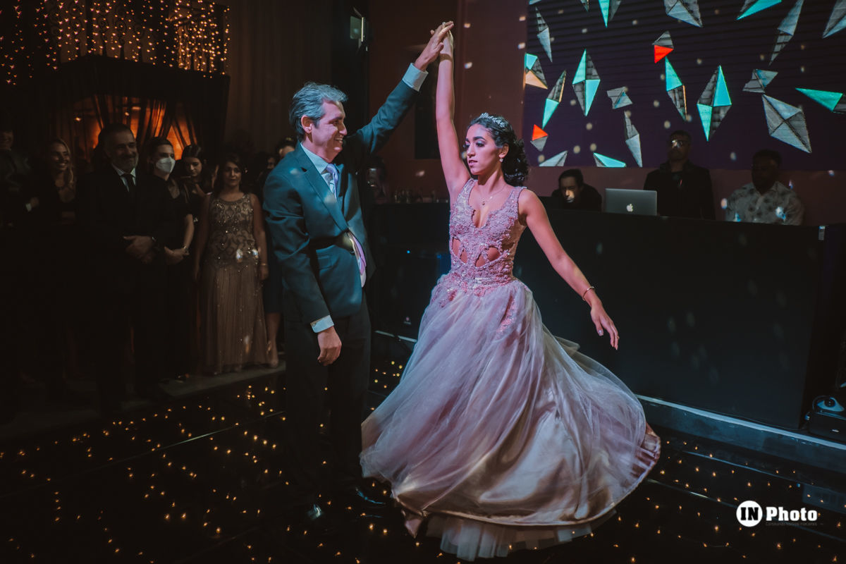 Foto Festa 15 Anos no Espaço para Eventos Aldeias Kauai Isadora Nader  - Imagem 32