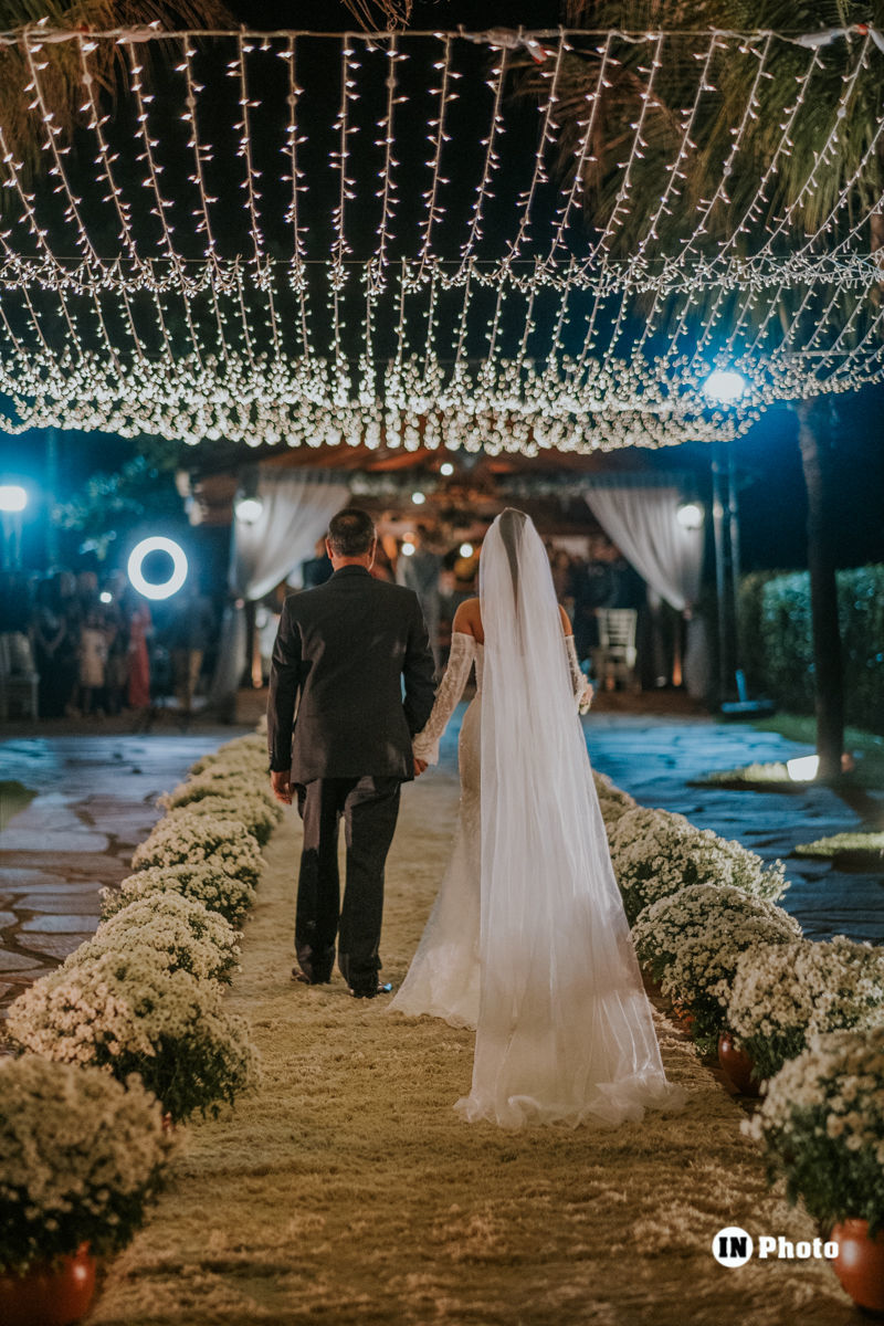 Foto Inspiração Casamento Ao Livre a Noite Fazenda da Família Francisca e Tales - Imagem 3