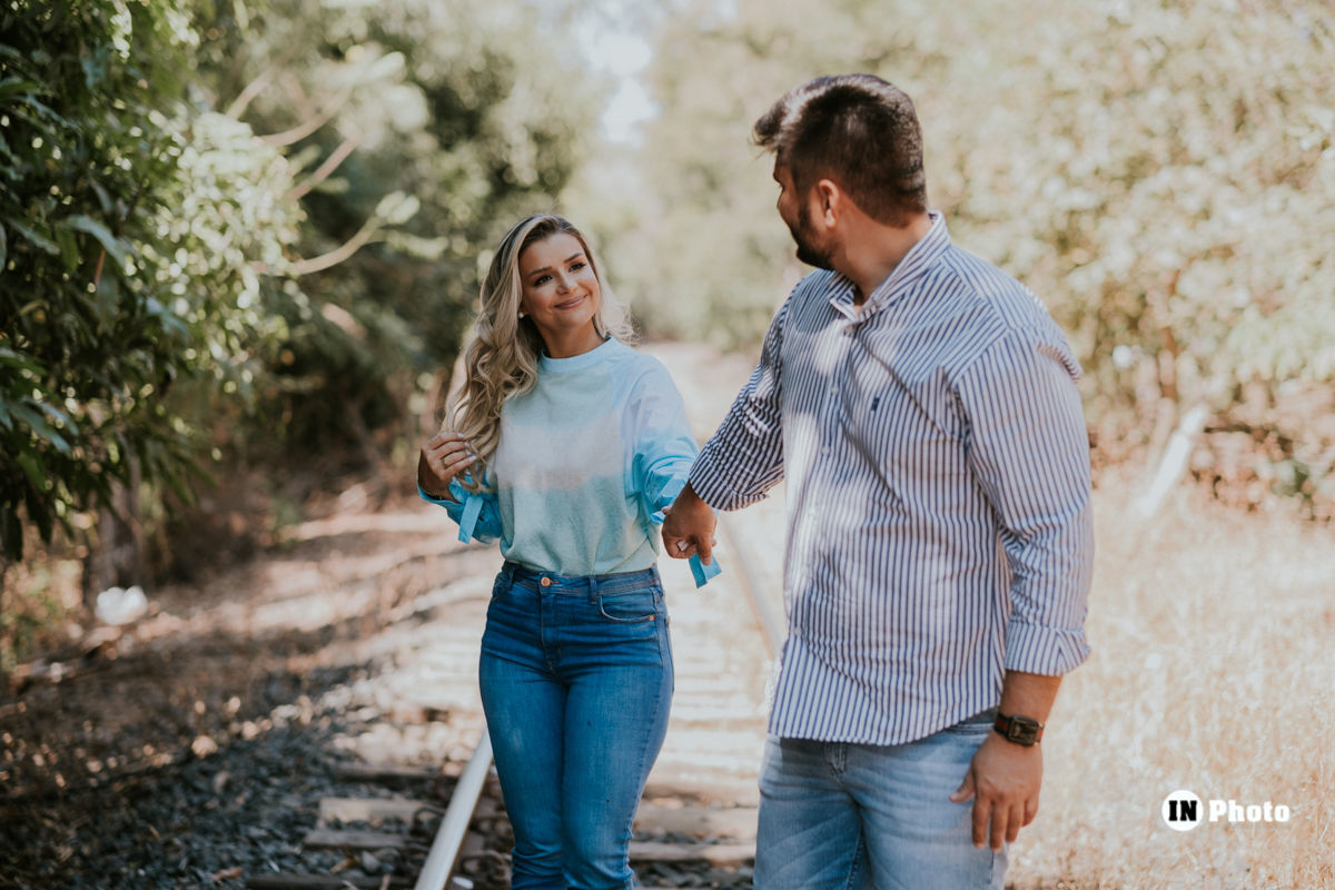 Foto Ensaio Fotográfico de Casal em Silvânia e Lago Corumbá 4 Kênia e Leandro  - Imagem 3
