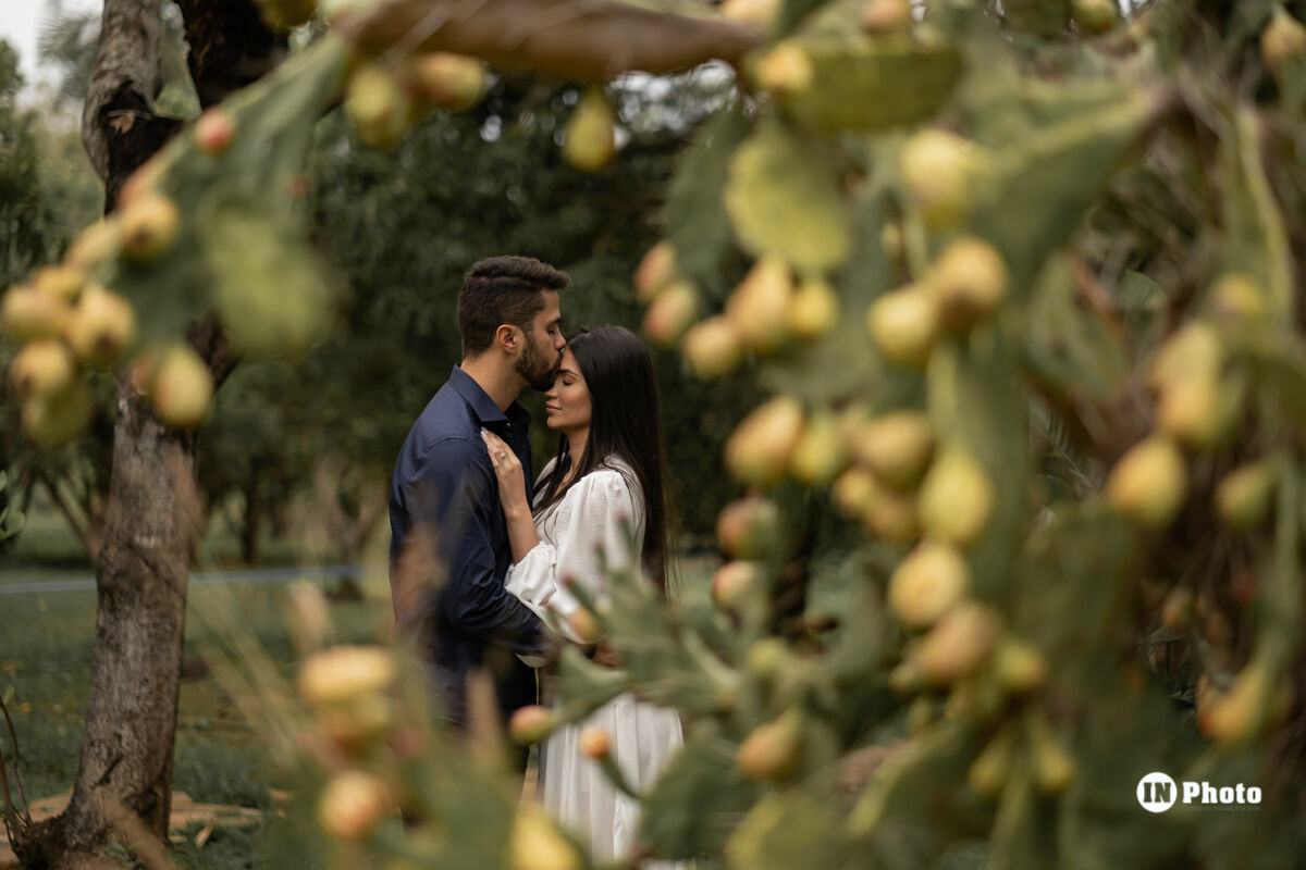 Foto Ensaio Fotográfico de Casal Inspiração na Fazenda Água Limpa Stéfany e Lucas  - Imagem 16