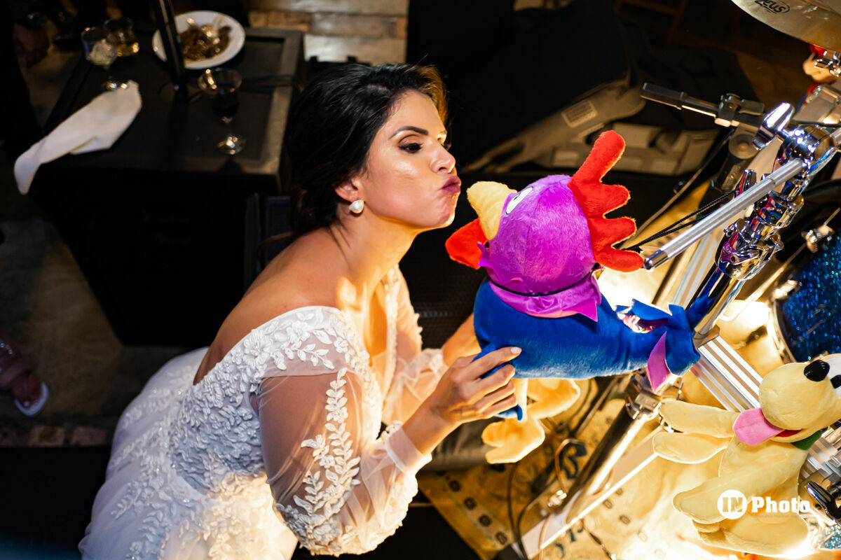 Foto Casamento Clássico na Reitoria Nossa Senhora das Graças e Bella Eventos Larissa e Leopoldo - Imagem 45