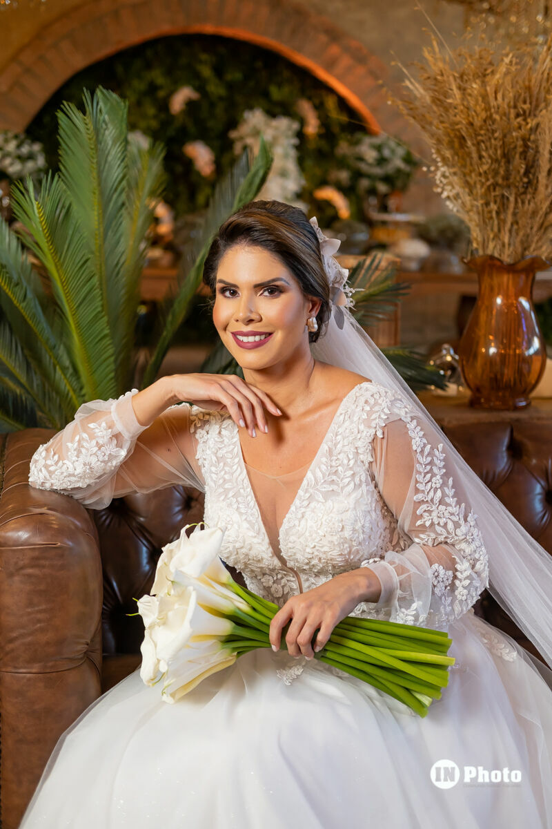 Foto Casamento Clássico na Reitoria Nossa Senhora das Graças e Bella Eventos Larissa e Leopoldo - Imagem 46