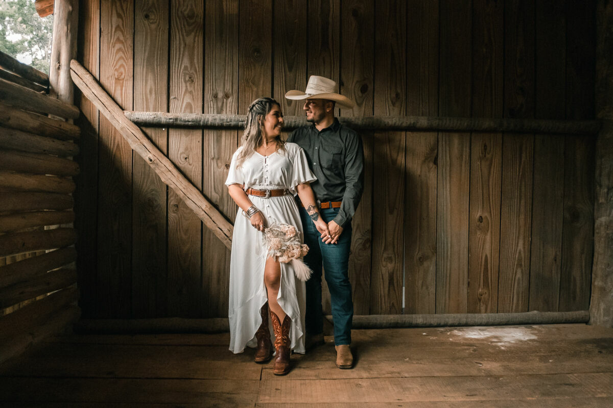 Foto Ensaio Fotográfico Pré Wedding Country Inspiração Jéssica e Vinícius Foto Ensaio Fotográfico Pré Wedding Country Inspiração Jéssica e Vinícius - Imagem 3